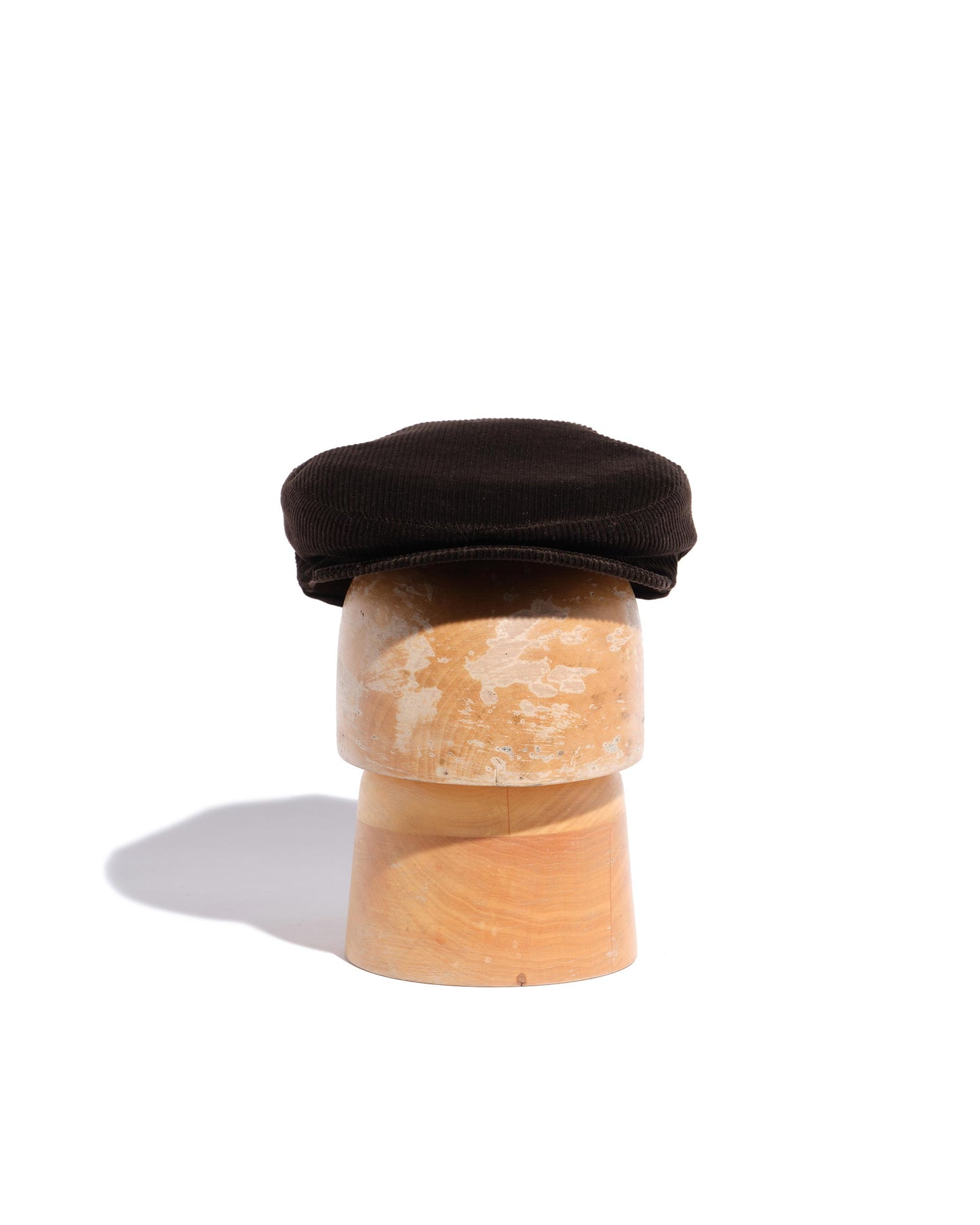 Casquette traditionnelle velours côtelé marron