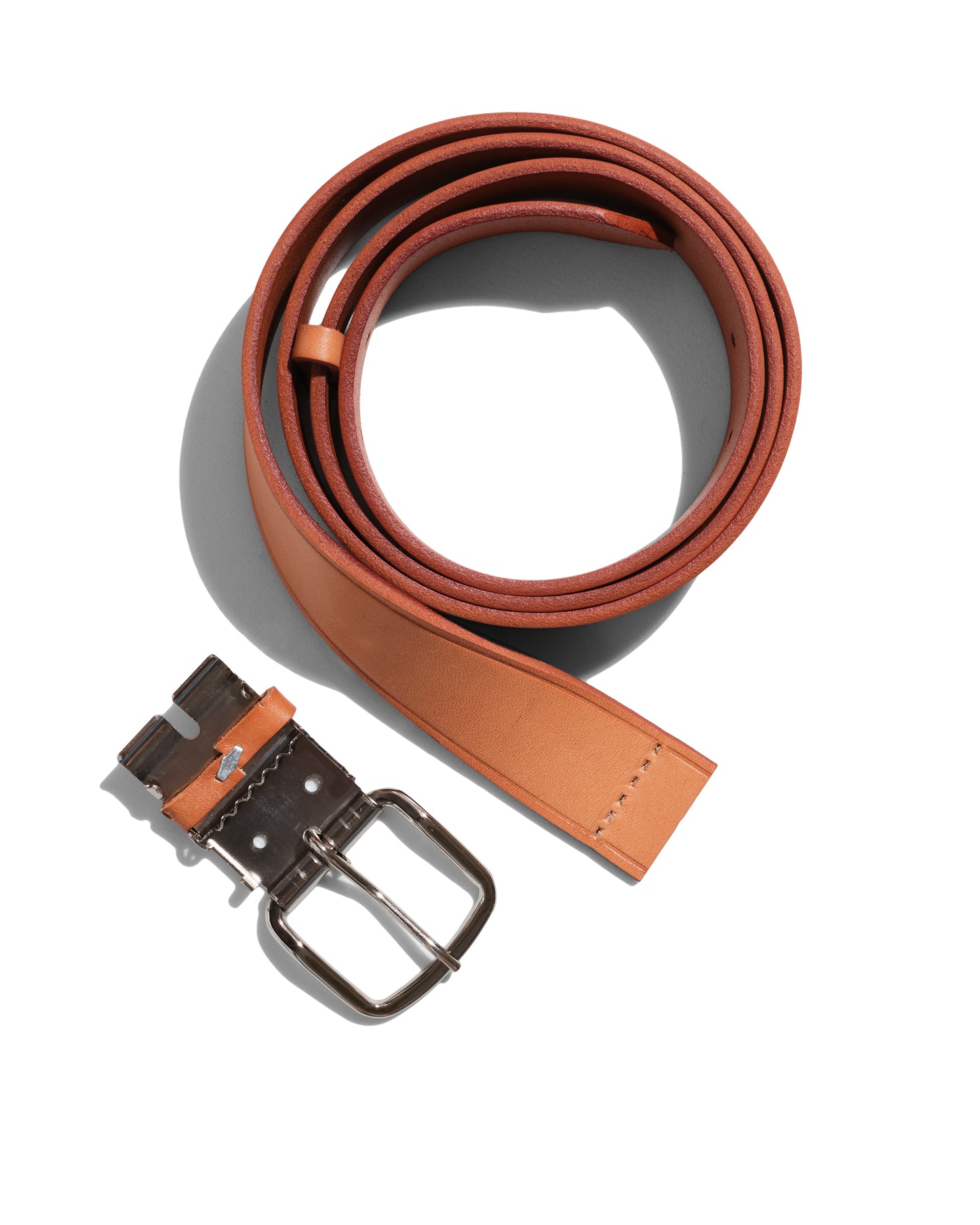 Natural leather belt with removable buckle