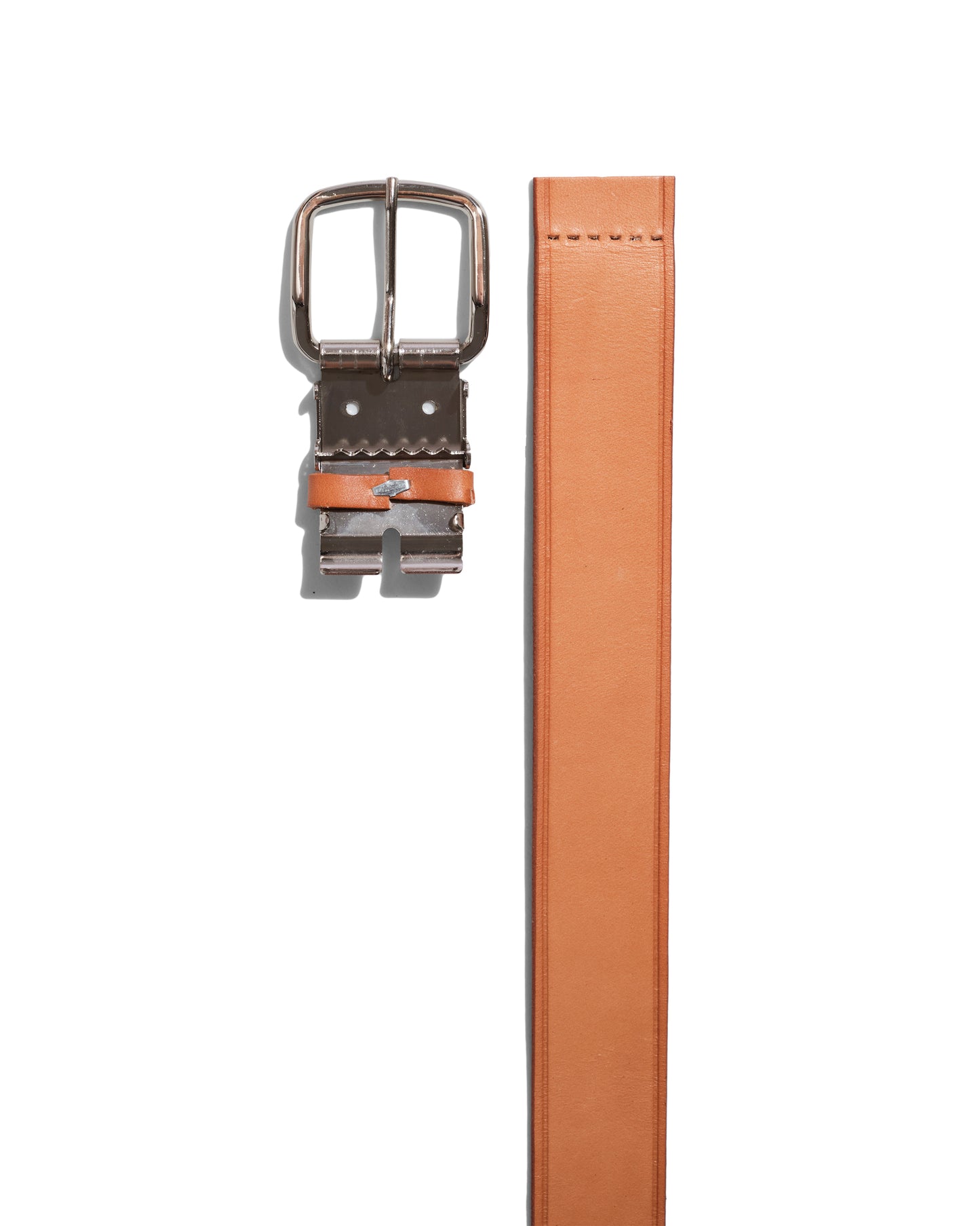 Natural leather belt with removable buckle